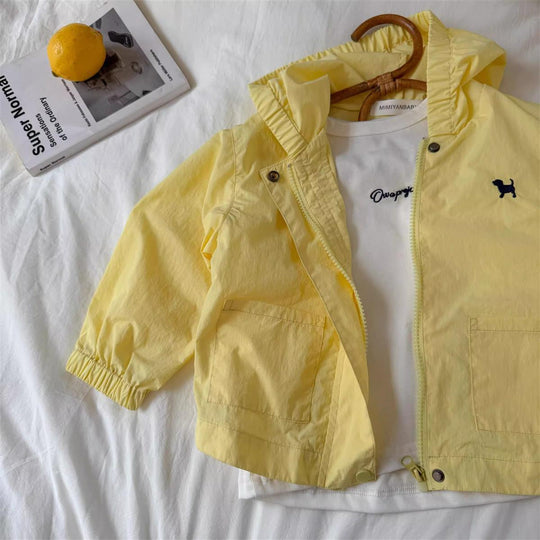 Unisex nan leichtgewicht Kapuzenpackbare Windbreaker-Jacke mit elastischen Bündchen und vorderen Patten Taschen EB