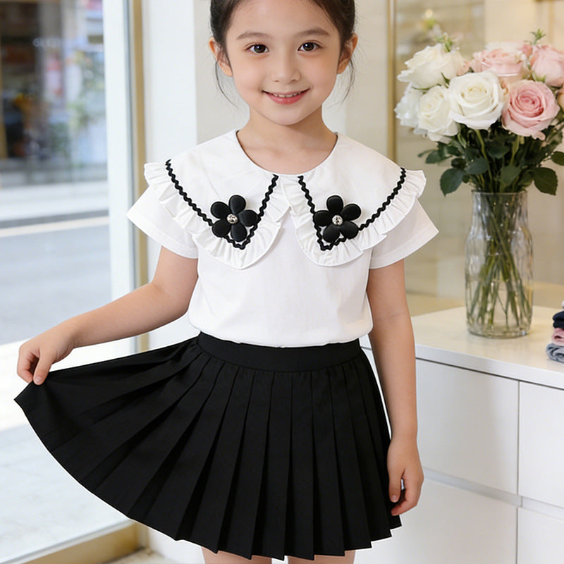 Mädchen Bluse mit Rüschensaum und floralem Design EB