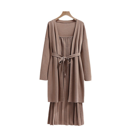 Damen elegantes und lässiges Strickkleid mit passender Strickjacke EB