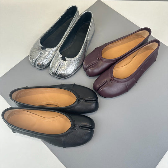 Damen Mokassin Balletschuhe mit einzigartiger Zehenform und glänzender Oberfläche EB