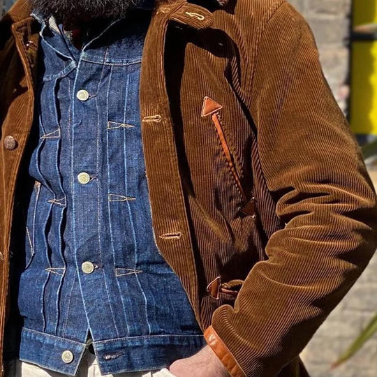 Herren cordjacke mit praktischem Taschen-Detail und Knopfverschluss EB