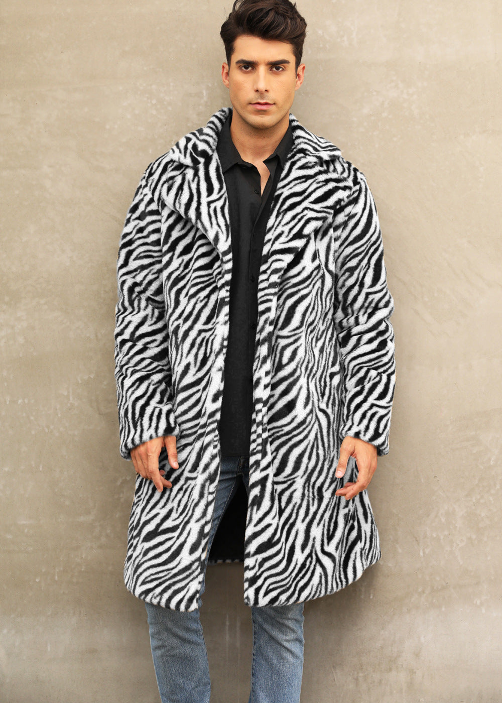 Herren Stilvoller Plüschmantel im Zebra-Look EB