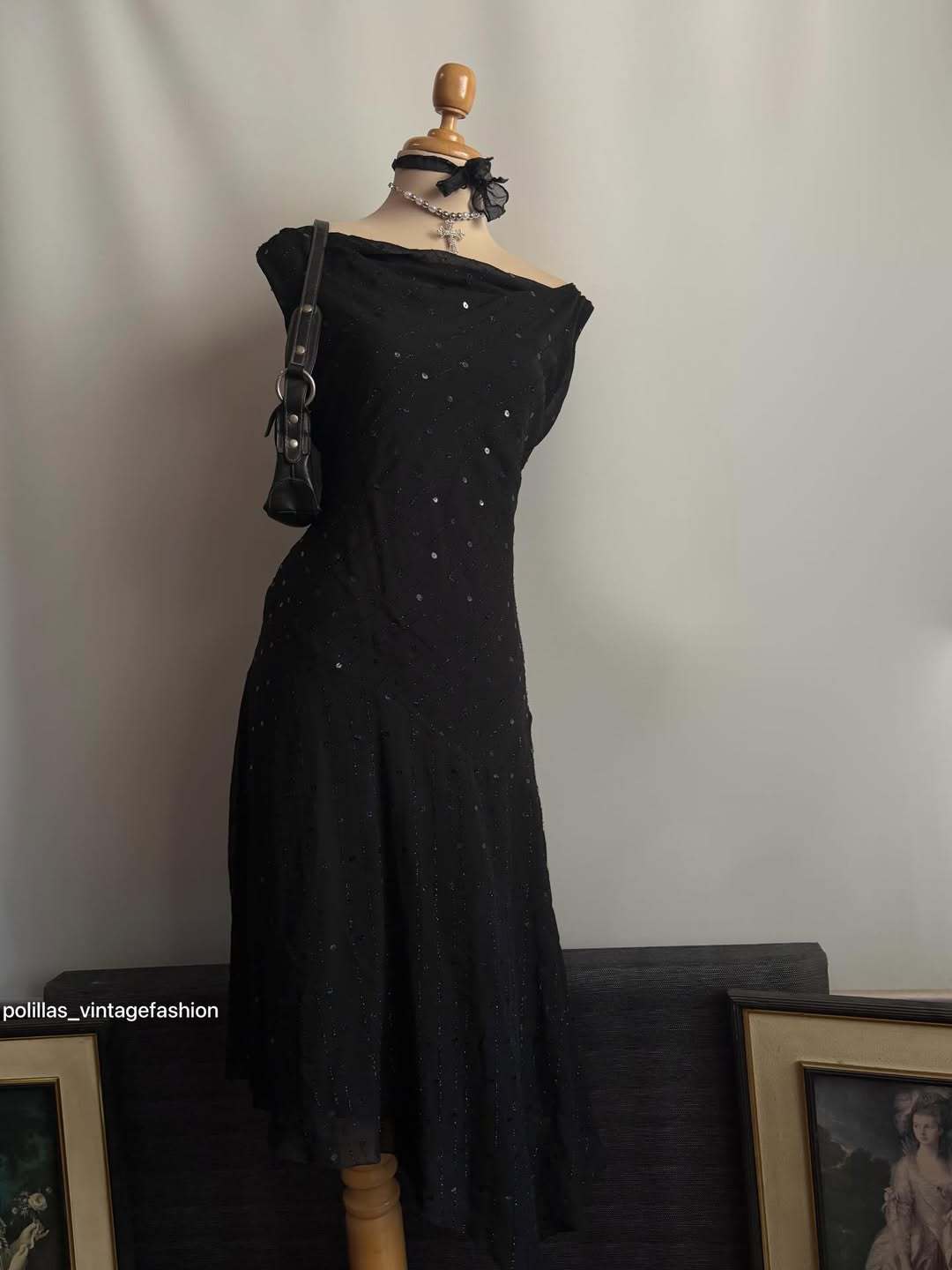 Damen Elegantes Abendkleid mit verführerischen Glitzerakzenten EB