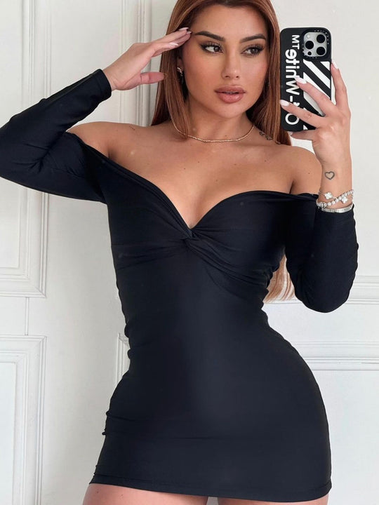 Damen Figurbetontes Kleid mit Off-Shoulder Design und Wickeloptik EB