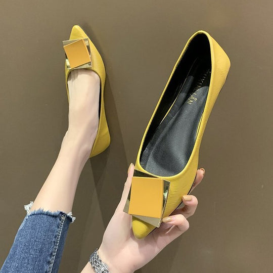 Damen elegante spitze Ballerinas mit dekorativem Schmuckakzent EB