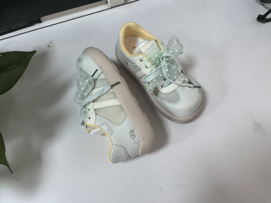 Damen Sneakers mit verspielten Details und atmungsaktiver Mesh-Oberfläche EB