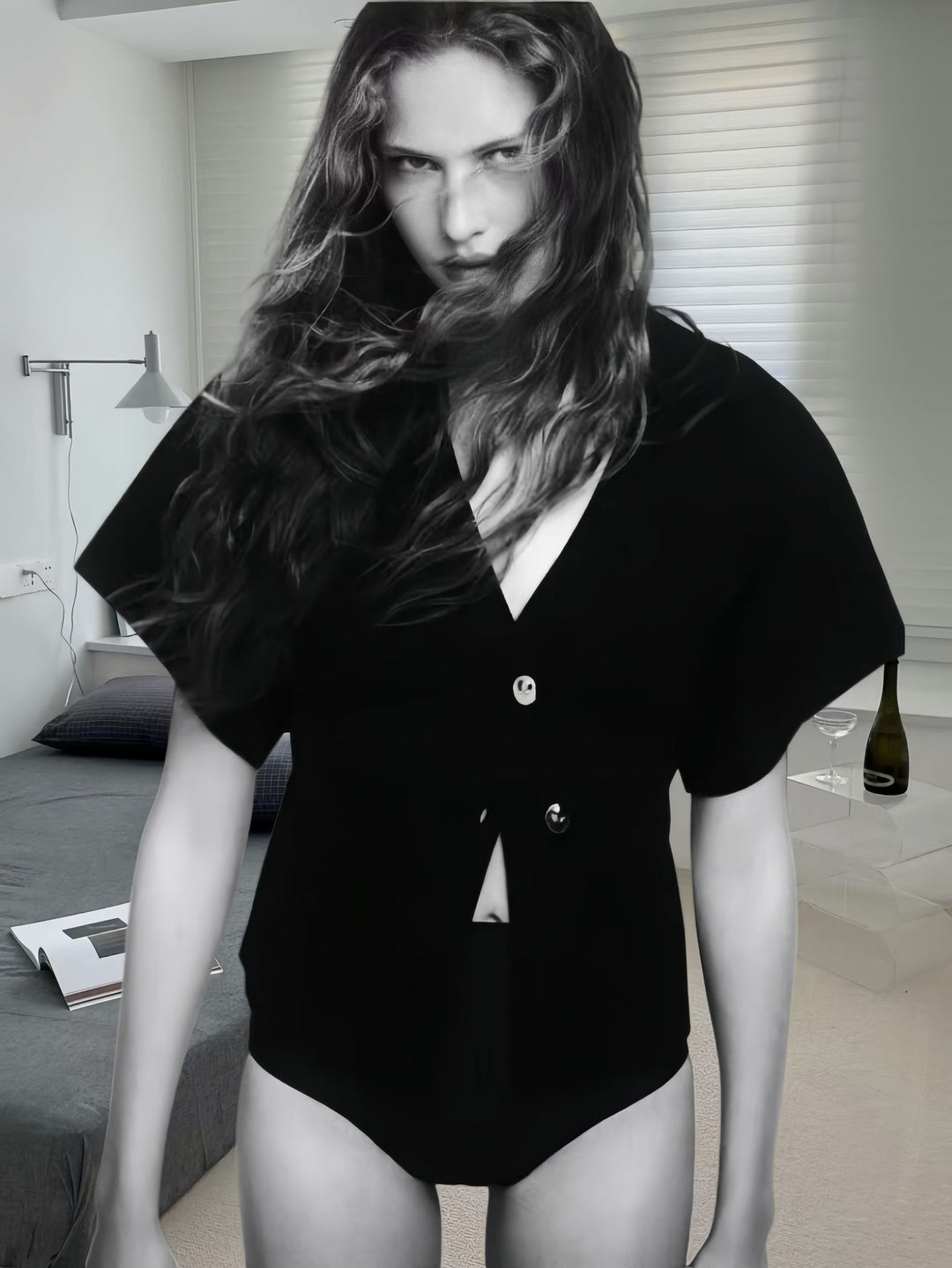 Damen Bluse mit innovativem Schnitt und eleganten Details EB