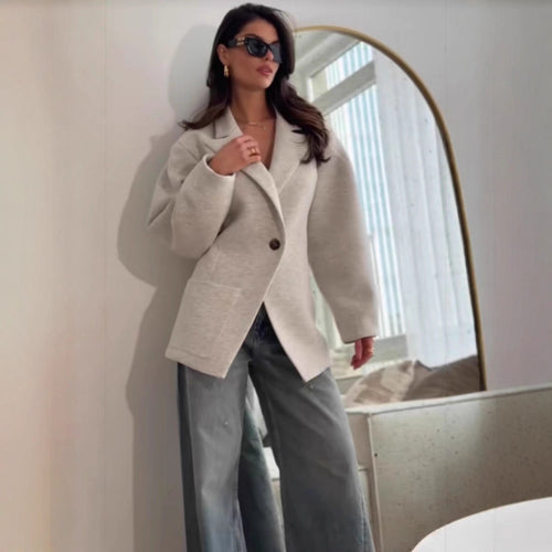 Damen Oversize Blazerjacke mit elegantem Schnitt und voluminösen Ärmeln EB