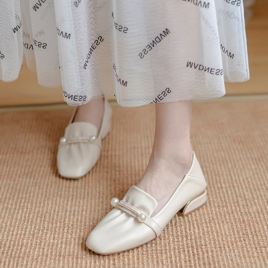 Damen Elegante Ballerinas mit modischem Perlenschmuck und komfortablem Blockabsatz EB