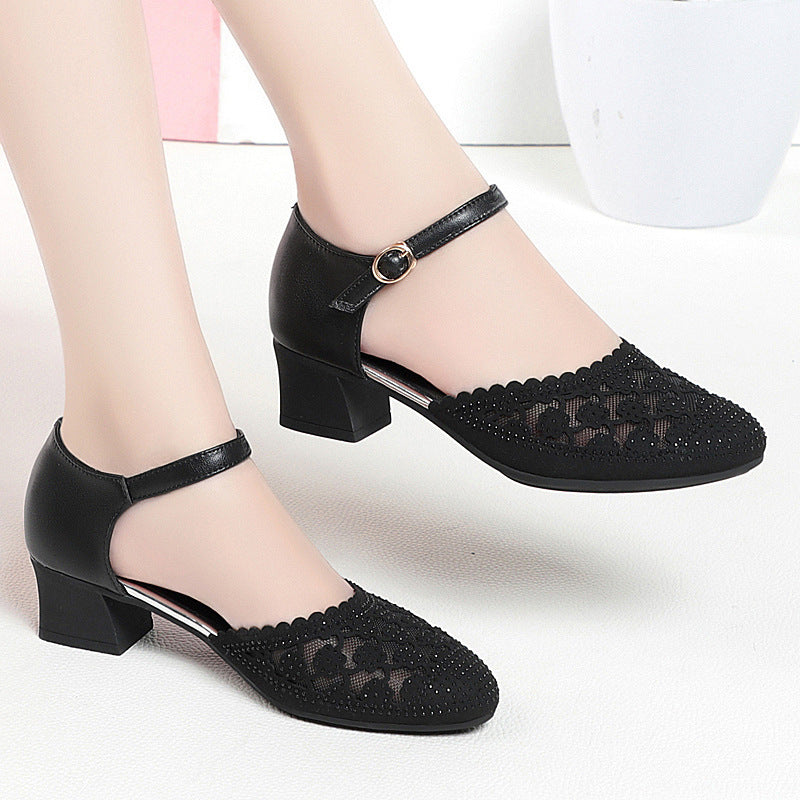 Damen Elegante Ballerinas mit zartem Rüschendesign und funkelnden Strassakzenten EB