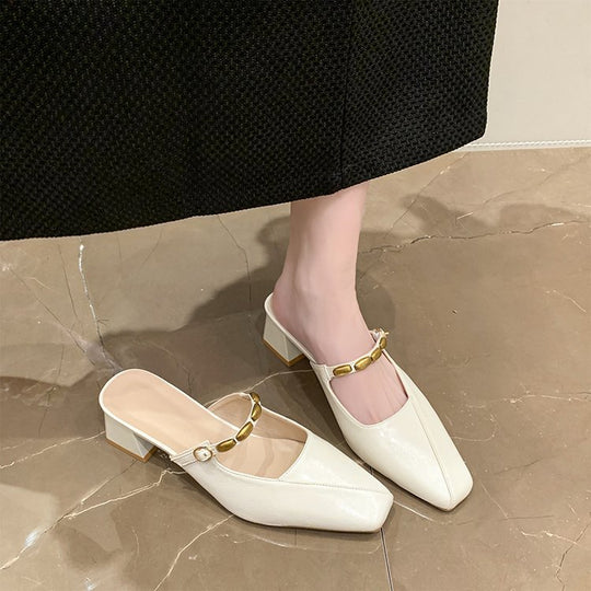 Damen elegante Slingback-Mules mit dekorativen Kettenakzenten EB