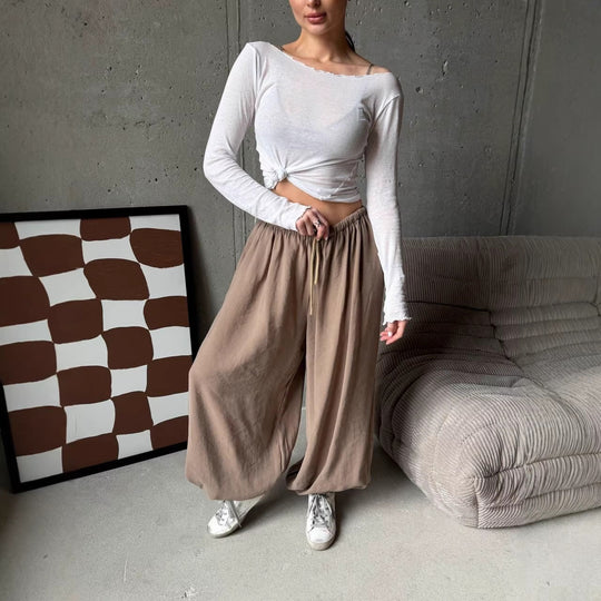 Damen weite Harem-Ballonhose mit hohem Elastikbund, Tunnelzug und lässiger Weite Eichborn Berlin