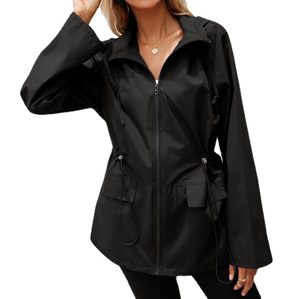 Damen leichte Regenjacke mit Kapuze und verstellbarem Bund EB