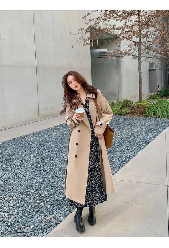 EB | Trenchcoat mit Doppelten Knopfreihen Kornelia