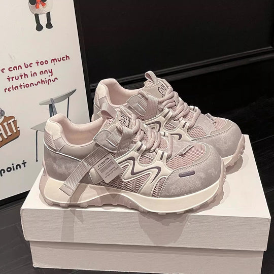 Damen Sportliche Sneakers mit atmungsaktiver Mesh-Oberfläche und verstärktem Fersenbereich EB