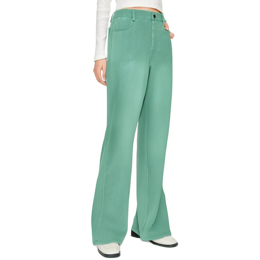 Damen weite Jeanshose mit hohen Bündchen und komfortablem Schnitt EB