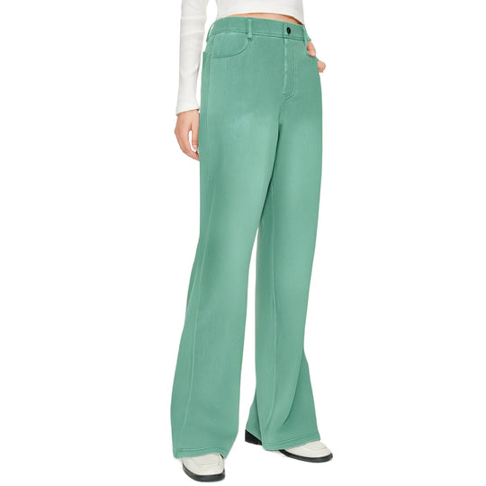 Damen weite Jeanshose mit hohen Bündchen und komfortablem Schnitt EB