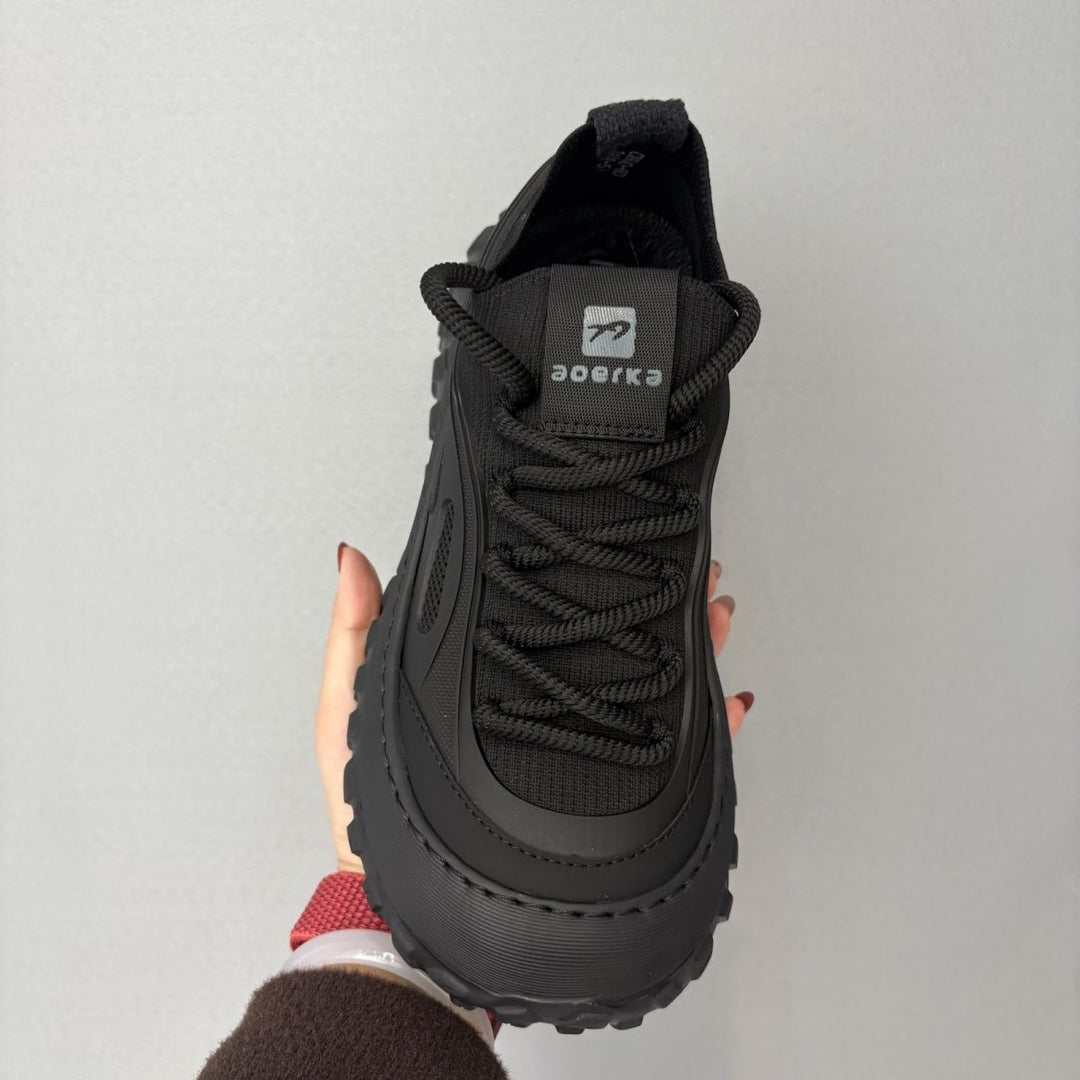 Damen Sportliche Outdoor-Sneaker mit rutschfester Profilsohle und atmungsaktiver Oberflächenstruktur EB