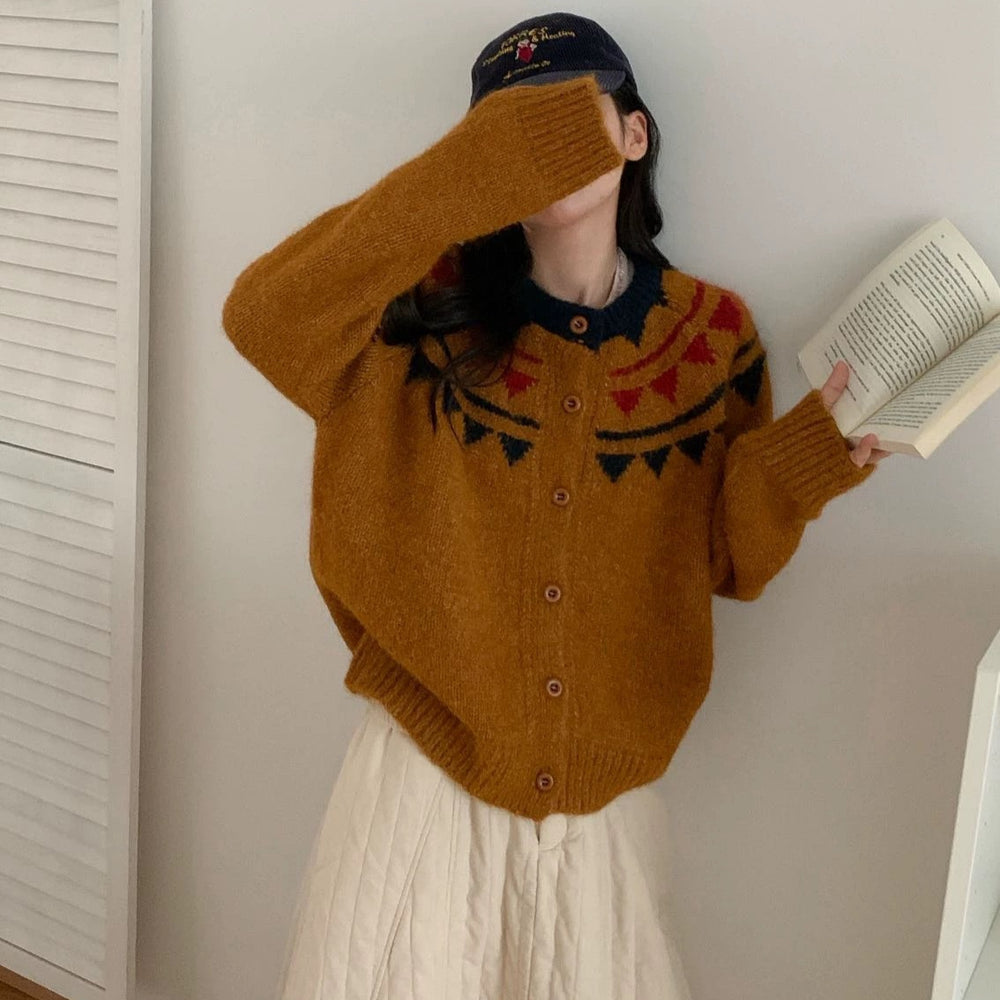 Damen Grobstrickcardigan mit aufwendigem Farbmuster und komfortablem Knopfverschluss EB