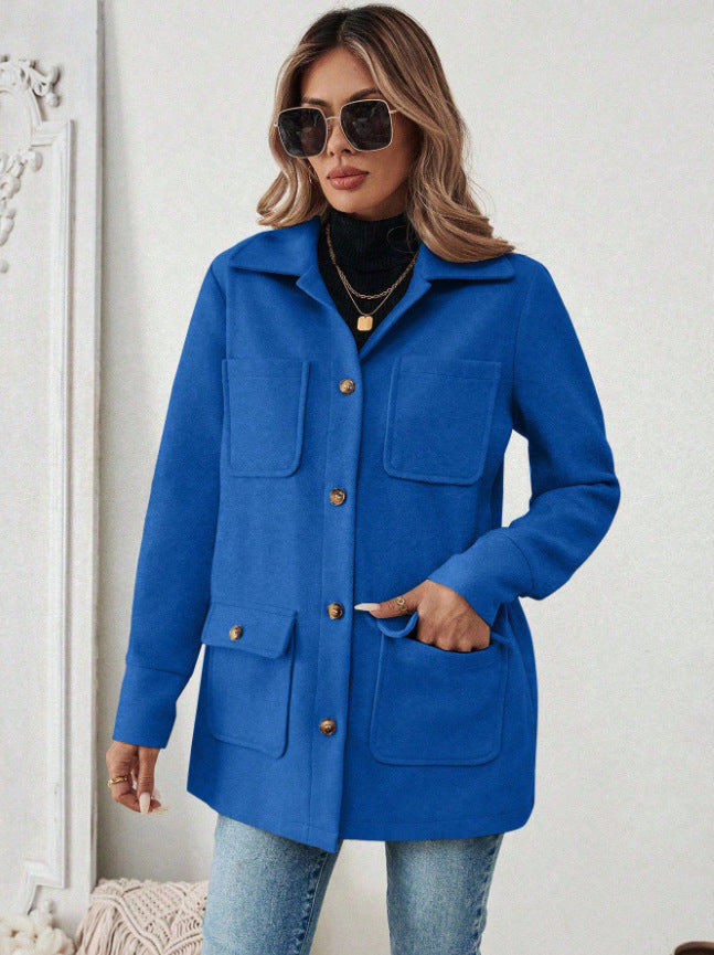 Damen Modische Utility-Jacke mit großen Taschen und goldenem Druck EB