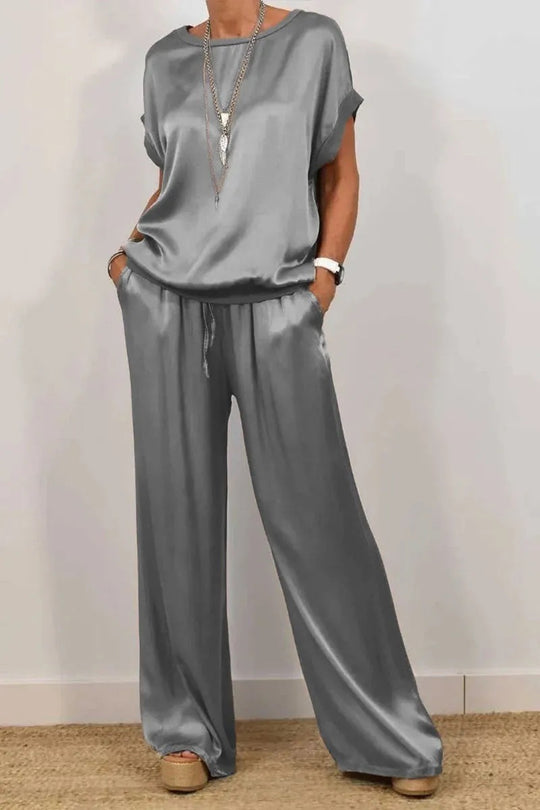 Damen Elegantes Satin Lounge-Set mit weitem Schnitt und lässigem Oberteil EB