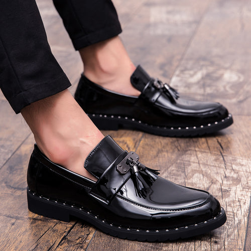 Damen Elegante Mokassins mit modischen Quasten und hochwertiger Sohle EB