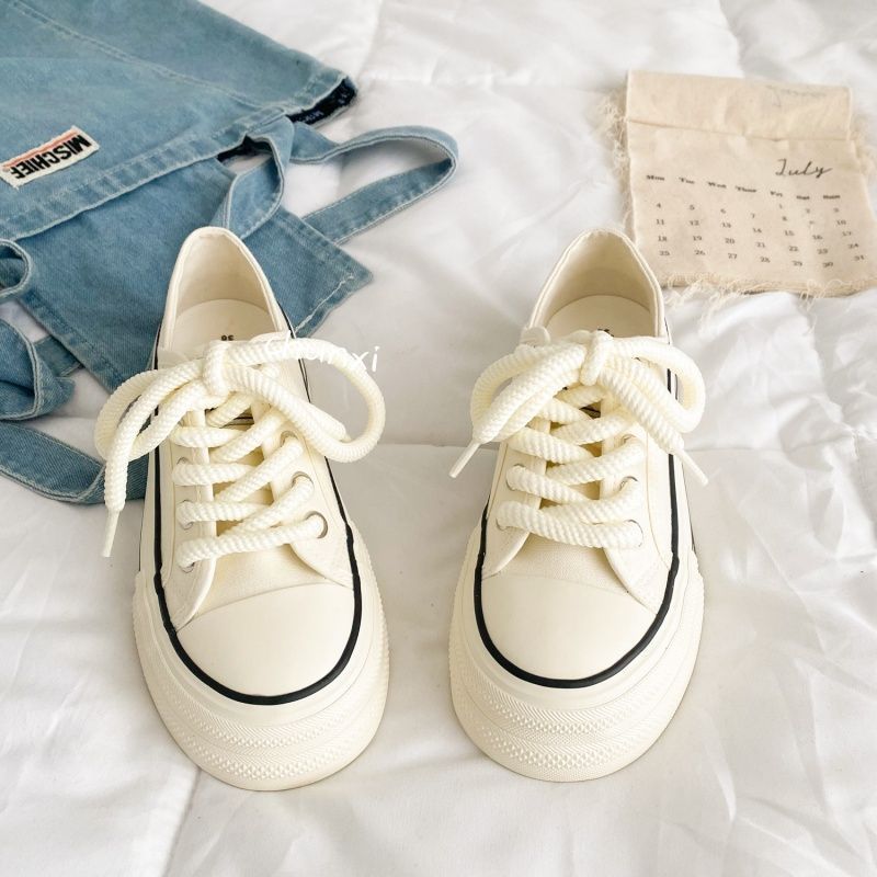 Damen Plateau-Sneaker mit elastischem Schnürsystem und robustem Obermaterial EB