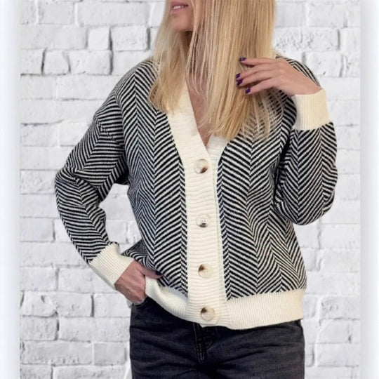 Damen Modischer Cardigan mit Chevron-Muster und Knöpfen EB