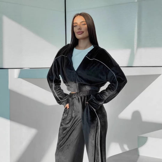 Damen Crop-Zip-Samtjacke und weite High-Waist Palazzo-Sweathose Set EB