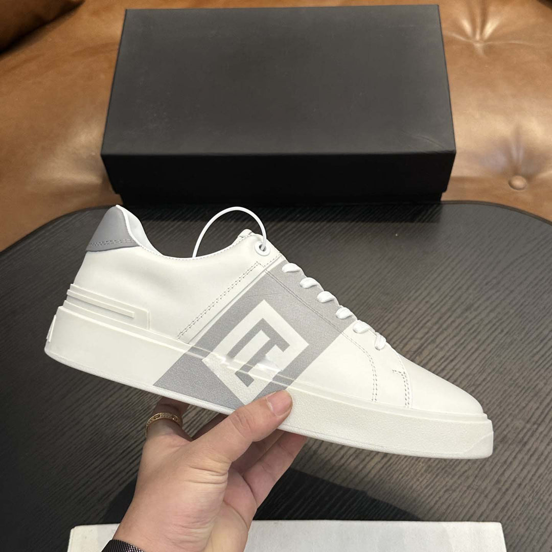 Damen Elegante Sneakers mit grafischem Design und robustem Profil EB