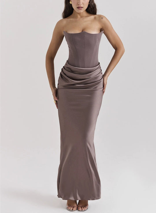 Damen Etuikleid mit raffinierter Drapierung und trägerlosem Design Heidi-Mode