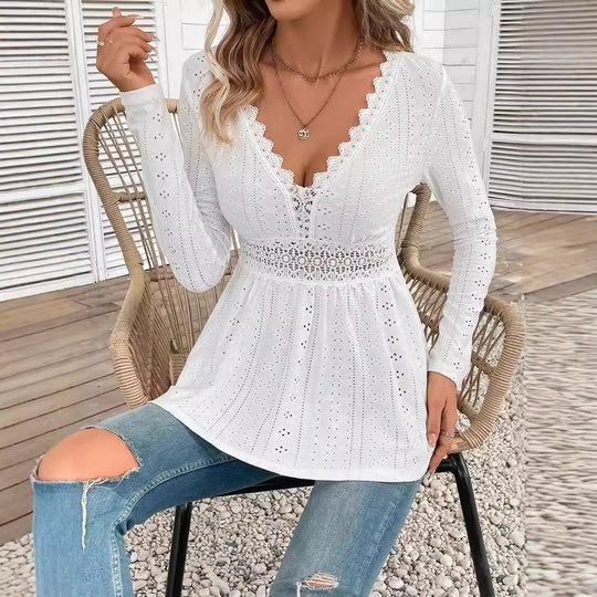 Damen Spitzenbluse mit tiefem V-Ausschnitt und Rüschendetails EB