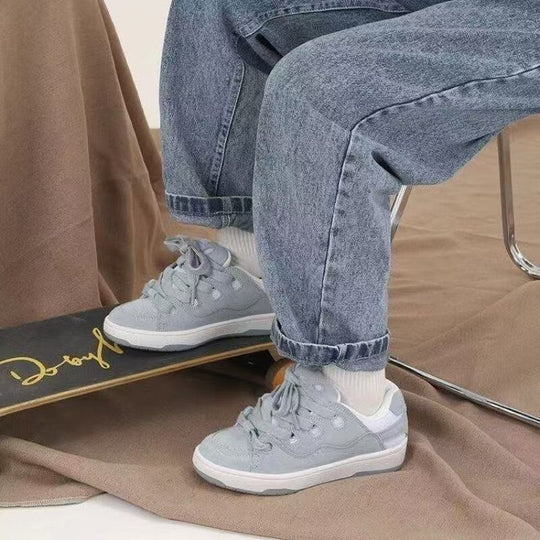 Damen Sneakers mit innovativer Schnürtechnologie und atmungsaktiver Obermaterialstruktur EB