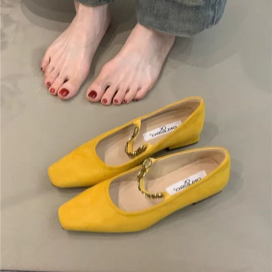 Damen elegante Ballerinas mit modischem Riemchen EB