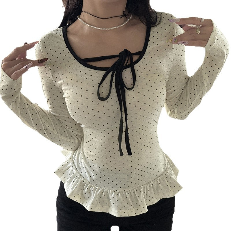 Damen nan tailliertes Longsleeve mit Rüschensaum, Tunnelzug und feinem Punktmuster EB