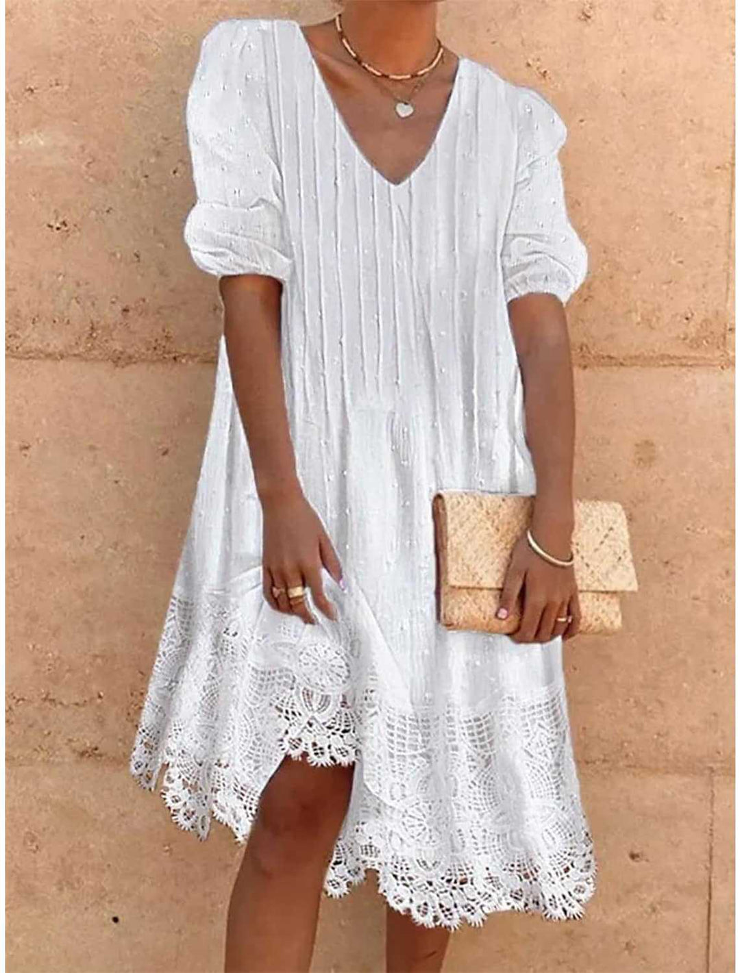 EB | Kleid aus Spitze