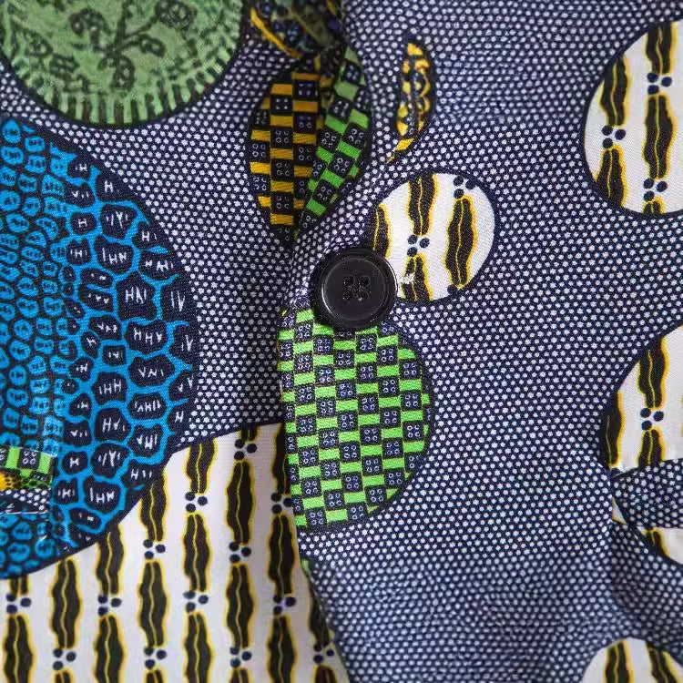 Damen Blazer im einzigartigen afrikanischen Muster mit modernem Schnitt EB