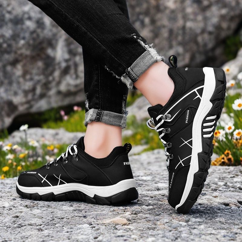 Herren Outdoor-Schuhe mit rutschfester Sohle und atmungsaktivem Obermaterial EB