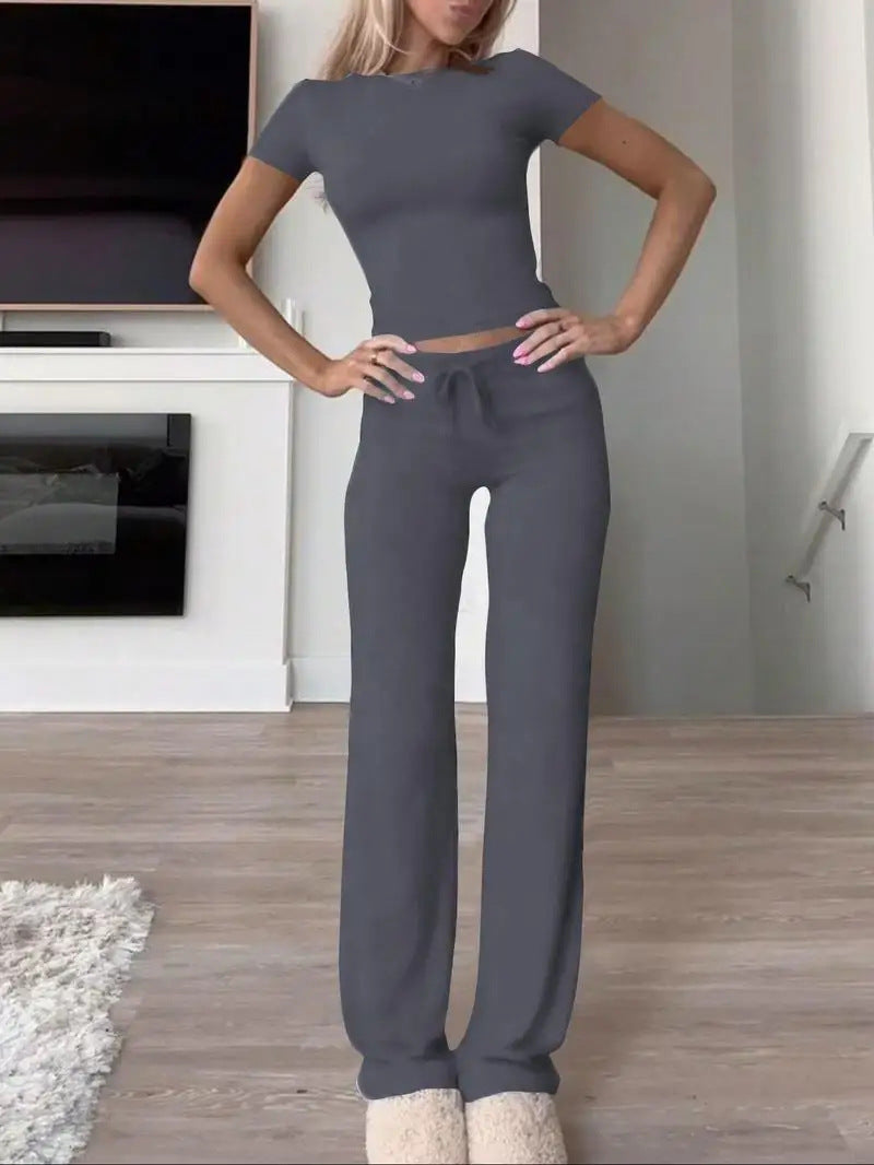 Damen lässiges Lounge-Set mit figurbetontem Oberteil und bequemer Hose EB