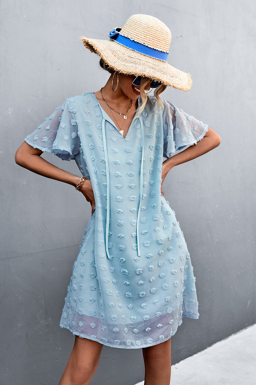 Damen Freizeitkleid mit luftigen Puffärmeln und Rüschenakzenten EB