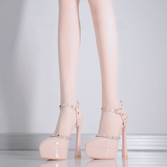 Damen Plateau High Heels mit spitzen Metallakzenten EB