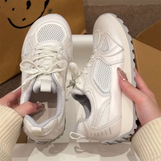 Damen Atmungsaktive Freizeitsneakers mit rutschfester Sohle und elegantem Design EB