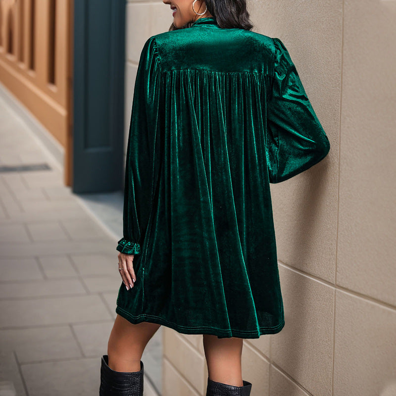 Damen Samtiges Wickelkleid mit voluminösen Ärmeln EB