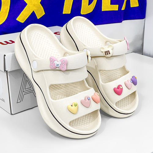 Damen trendige und bequeme Clogs mit bunten Verzierungen EB