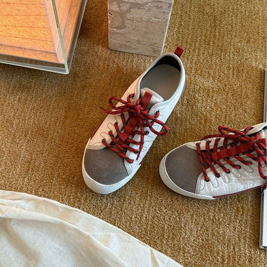 Damen Sportliche Sneakers im minimalistischen Design mit atmungsaktiver Obermaterialkombination EB