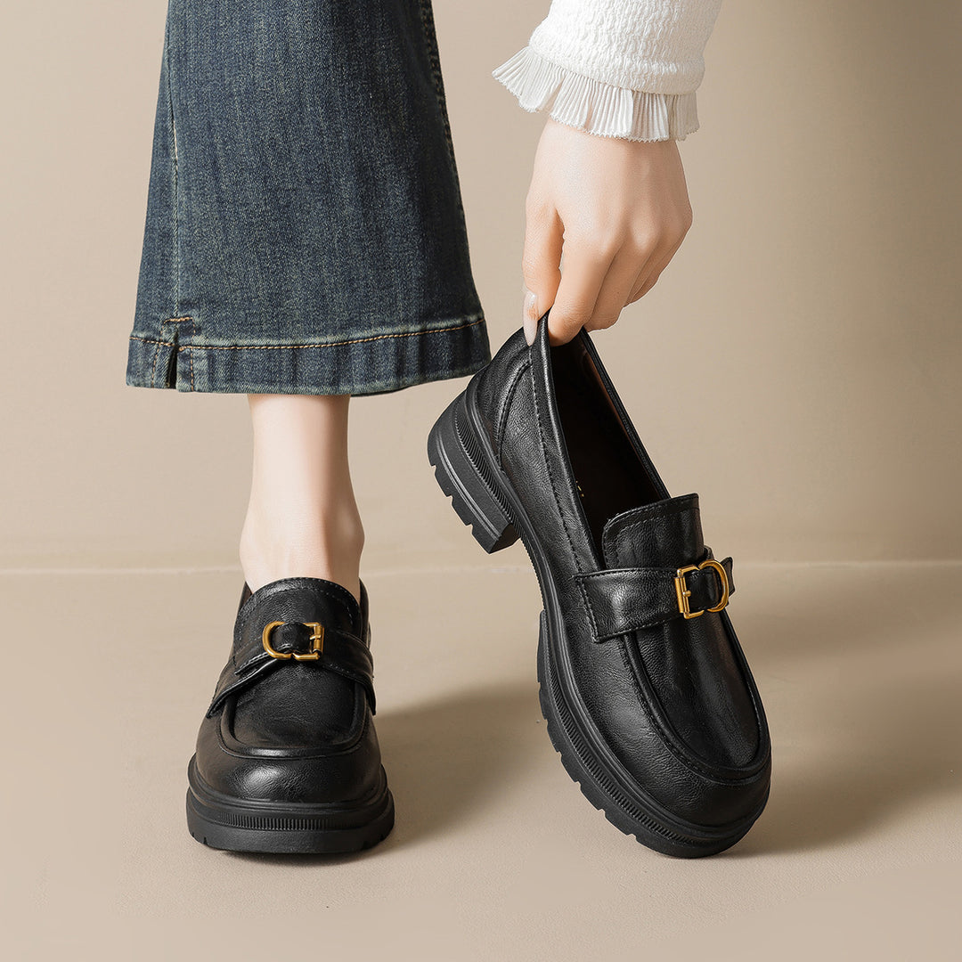 Damen Mokassins mit eleganter Schnallenapplikation und zusätzlichem Plateau EB
