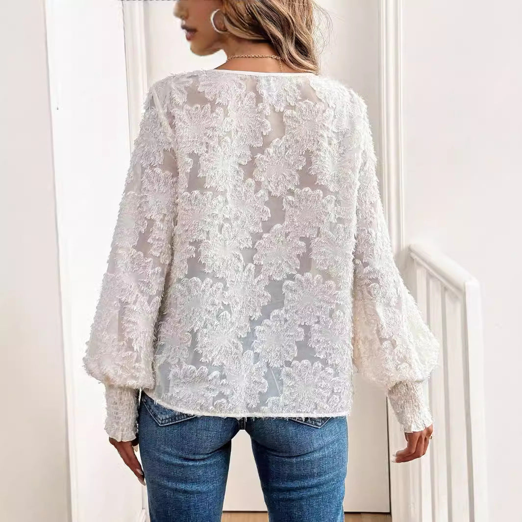 Damen V-Ausschnitt Bluse mit feinen Spitzenakzenten EB
