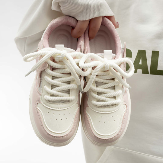 Damen Sneakers mit einzigartigem Sternendesign und bequemer Dämpfung EB