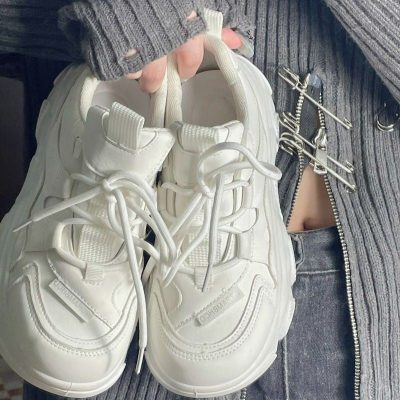 Damen Sportliche Sneakers mit zehenverstärkendem Design und atmungsaktiver Oberflächenstruktur EB