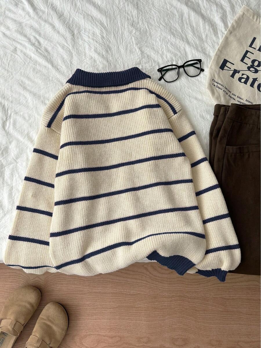 Damen Pullover mit Polokragen und gestreiftem Design EB